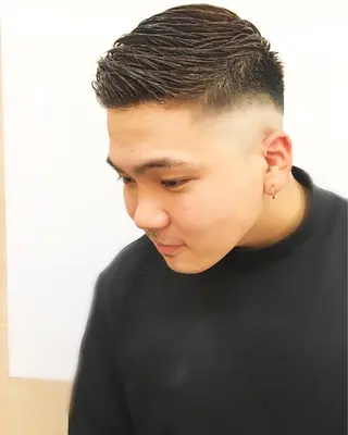 ショート ゼロスバーバーショップ所属・予約1000件超 ✨メンズパーマのヘアスタイル