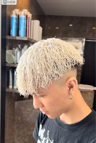 カラー 和歌山ランキング1位 井開のヘアスタイル