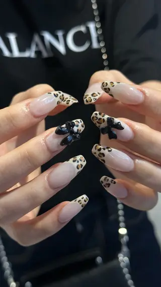 ネイル 🎀韓国レイヤー特化 🎀ベージュ/ミクのヘアスタイル