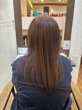 ミディアム カラー Aimer by sawa所属・高山 愛来のヘアスタイル