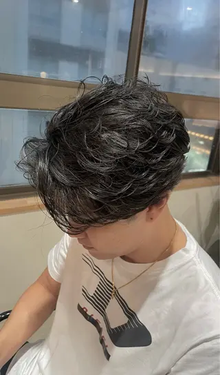 メンズ itsuki ／ 曲がる縮毛矯正のヘアスタイル