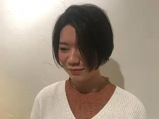 ショート カラー オリーブ透明感カラー 表参道/MIKUのヘアスタイル