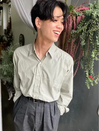 ショート qiie/ワンカラー インナーカラーのヘアスタイル