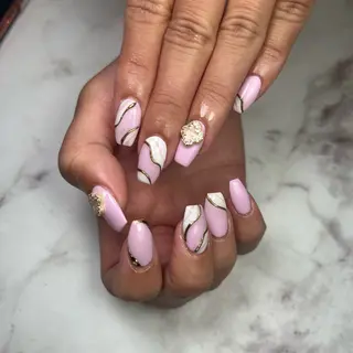 ネイル Nail Salon L'arc所属・💊大阪/心斎橋 moni🧠のネイルデザイン