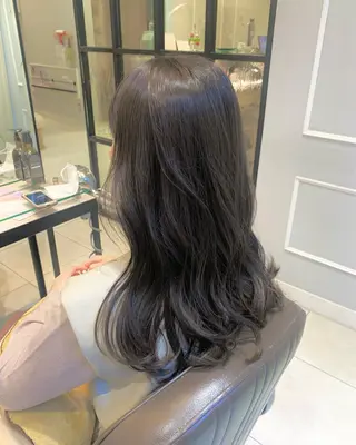 ロング SALOWIN 銀座一丁目店所属・髪質改善/縮毛矯正 🎀小林 唯 🎀のヘアスタイル