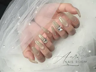 ネイル Aura nail room所属・Lu naのネイルデザイン