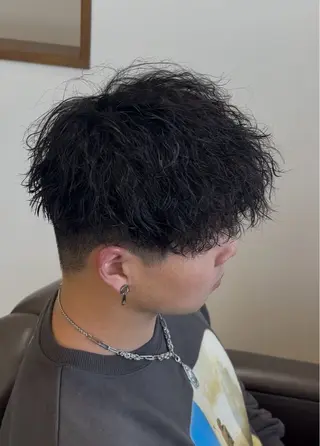 ショート パーマ メンズ 長山 里咲のヘアスタイル