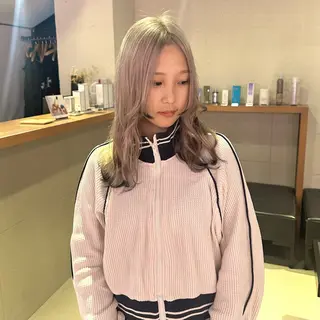 セミロング 🐺ウルフオタク🐺 ハイトーン/moeのヘアスタイル