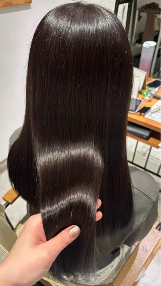 ロング カラー PARAISO南公園店所属・パライソ南公園店小嶋 さつきのヘアスタイル