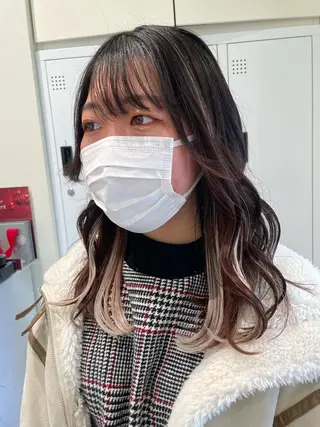 セミロング ボブ/インナーカラー /眉毛/Miyuのヘアスタイル