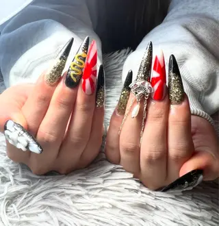 ネイル シェヌネイル JURAのネイルデザイン