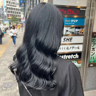 ロング カラー 透け上品ハイトーン 職人ゆうと🤍のヘアスタイル