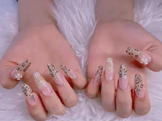 ネイル 美爪パラジェル導入店 Sunnilyのネイルデザイン