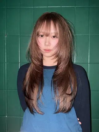 カラー 山本 夏恋のヘアスタイル