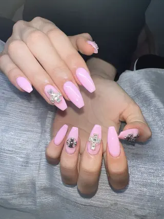 ネイル Lee Nailsのネイルデザイン