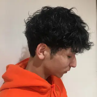 ショート パーマ メンズ ウルフカット／吉村 桃子のヘアスタイル