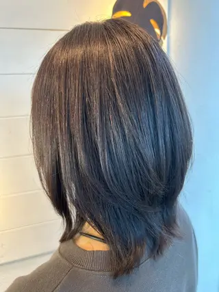 ミディアム カラー 森 麻衣葉のヘアスタイル