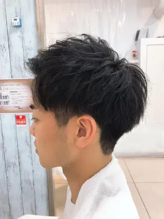 ショート メンズ 髪質改善× ハイライト溝江のヘアスタイル