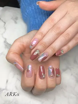 セミロング ネイル Nailsalon ARKαのネイルデザイン