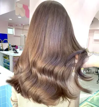 ロング 💖saki ケアブリーチ💖のヘアスタイル