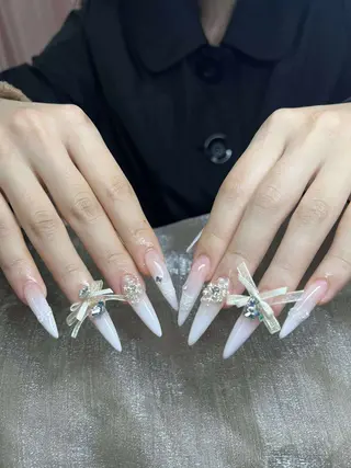 ネイル ゴテゴテ ネイルのネイルデザイン