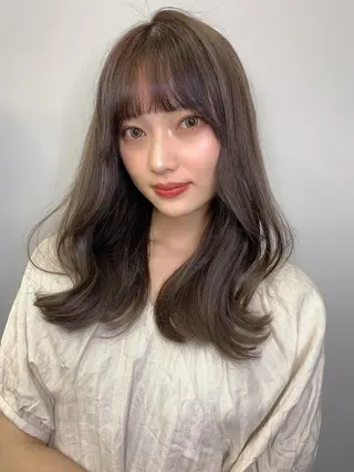 セミロング カラー 透明感/オリーブ/ グレージュ/YUKAのヘアスタイル