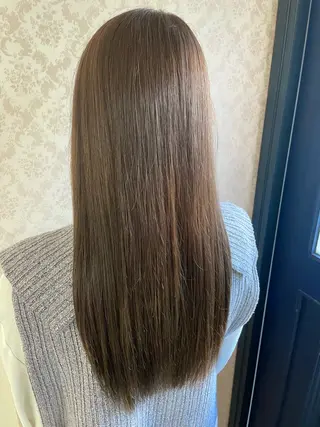 ロング ヒヨシ ルナのヘアスタイル