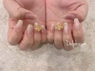 ネイル 岡本 友恵のネイルデザイン