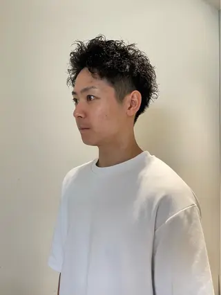 メンズ RIN⌇ レイヤー⌇ 艶カラー🌙のヘアスタイル