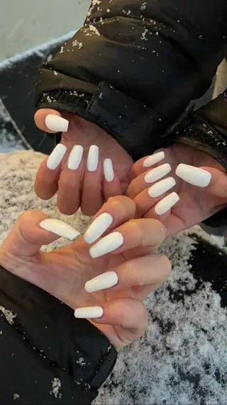 ロング ネイル Amore 板谷爽花のネイルデザイン