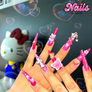 ネイル ギャルネイル🧸💖 narujesのネイルデザイン