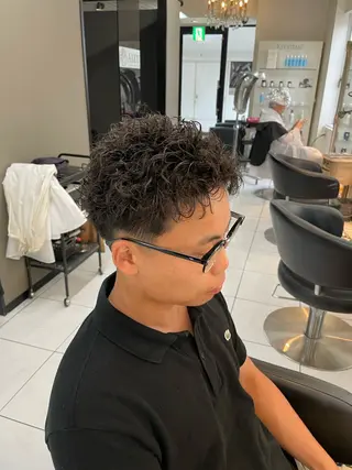 ショート カラー パーマ メンズ 🔥お値段以上🔥 メンズ特化たかひろのヘアスタイル