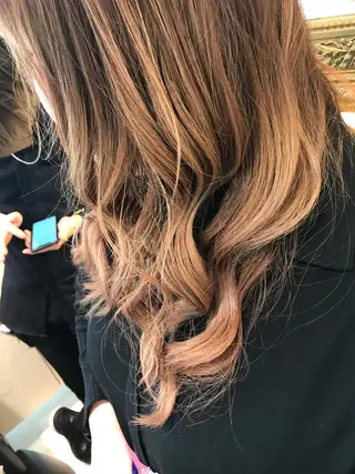 ロング クリーピー　オーナー 福田 将太のヘアスタイル