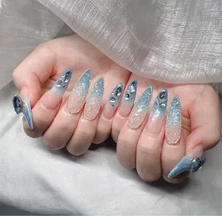 ネイル Lee Nailsのネイルデザイン