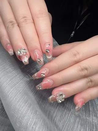 ネイル Lee Nails チップ長さだし専門店のネイルデザイン