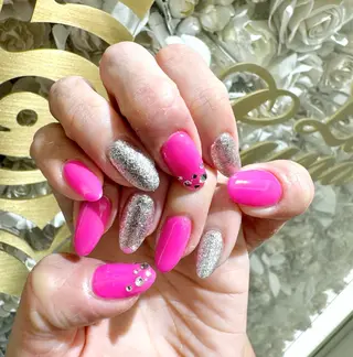 ネイル La Luna アヤカのネイルデザイン