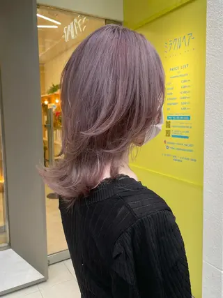 ミディアム カラー 髙橋 かすみのヘアスタイル