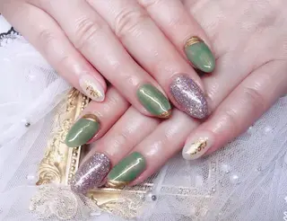 ネイル マジックミラー所属・マジック ミラーのネイルデザイン