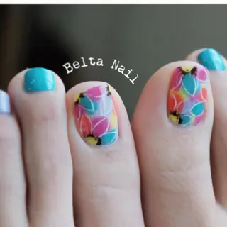 ネイル BELTA NAILのネイルデザイン
