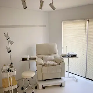 ネイルサロンアリューム所属・ネイルサロン アリュームのネイルデザイン