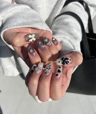 ネイル T aoiのネイルデザイン