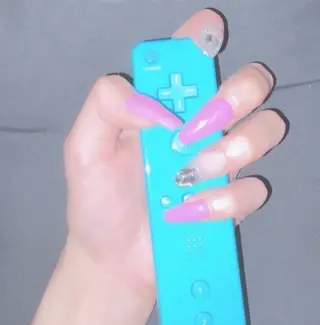 ネイル Orchid Bloomのネイルデザイン