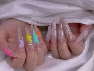 ネイル M2ネイルサロン【長さ出し&フィルイン導入店】所属・長さ出し専門店 RIRIのネイルデザイン