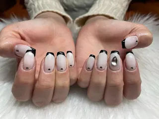 ネイル nail salon Luxury 梅田店所属・太田 侑里のネイルデザイン