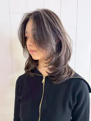 セミロング カラー ITbyALBUM 中野店のヘアスタイル