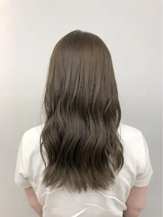 セミロング カラー 代表　YUKI ☆のヘアスタイル