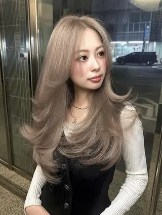 ロング カラー レイヤーカット✨ 福井雄登のヘアスタイル