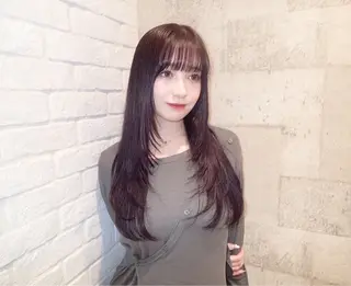 ロング the C ayuのヘアスタイル