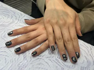 ネイル 近藤 亜伊梨のネイルデザイン