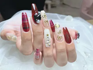 ネイル も ものネイルデザイン